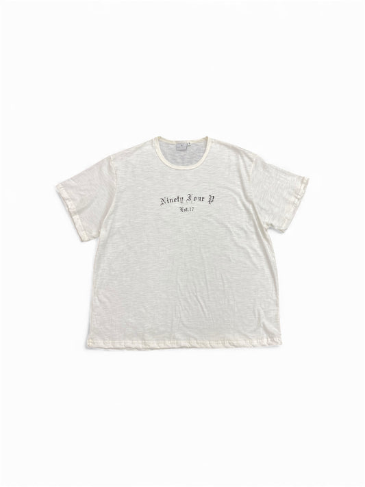 White lightweight Tee Est.17